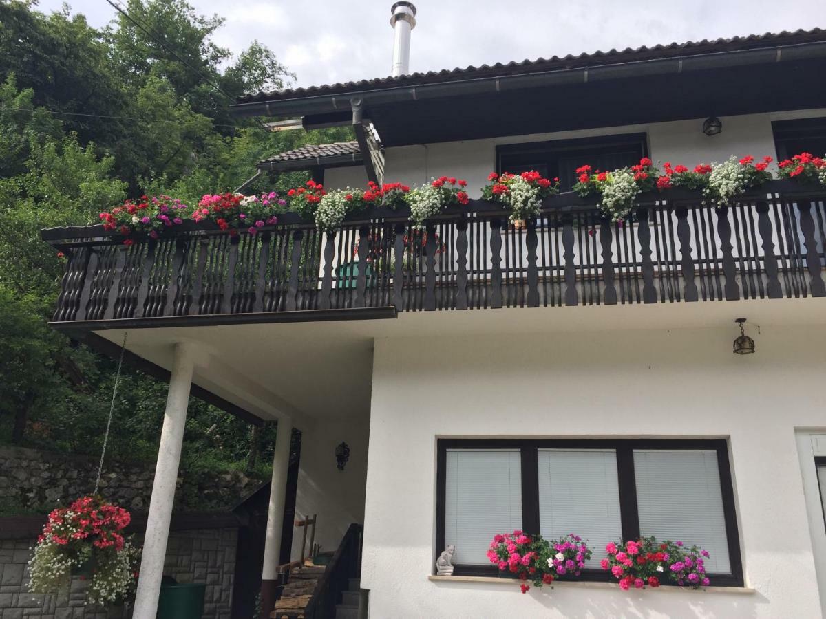 Kirhouse Apartment Богиньська Бела Екстер'єр фото